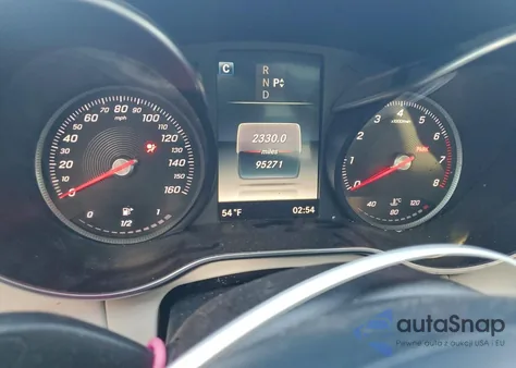 2016 Mercedes-Benz C 300 из США, поврежденный, VIN 55SWF4JB0GU148742